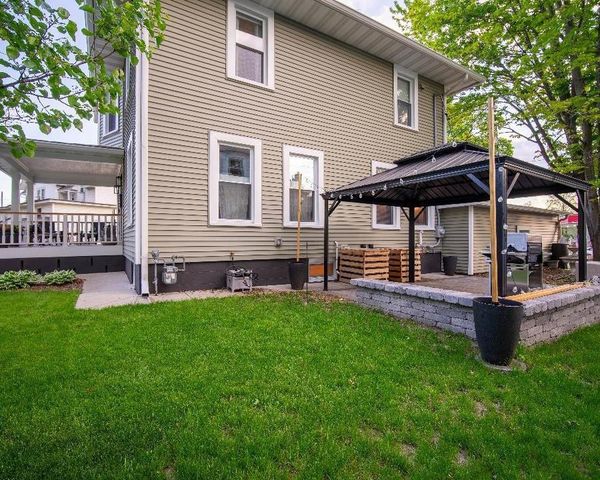 348 Merchants Avenue, Fort Atkinson, WI 53538