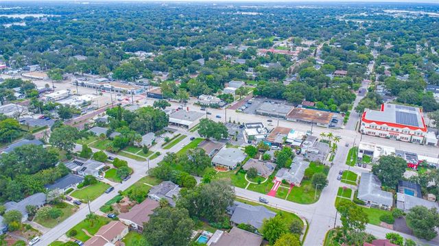 1039 THORNTON AVENUE, Orlando, FL 32803
