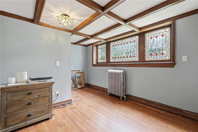 444 Gladstone Boulevard, Kansas City, MO 64124