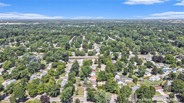 3100 Glenbrook Drive, Lansing City, MI 48911