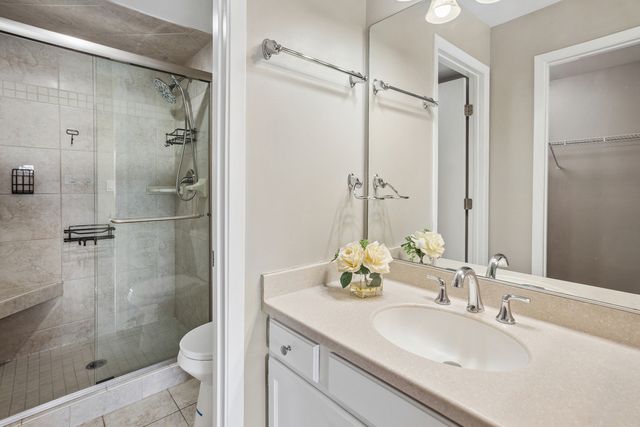 1917 Windsong Drive 1917, Schaumburg, IL 60194