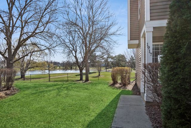 1917 Windsong Drive 1917, Schaumburg, IL 60194