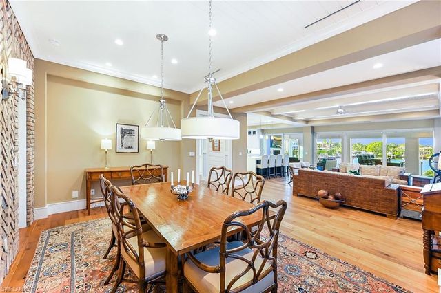 481 21st AVE S, Naples, FL 34102