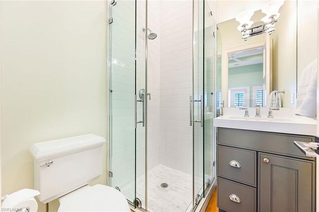 481 21st AVE S, Naples, FL 34102