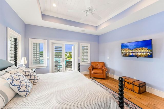 481 21st AVE S, Naples, FL 34102