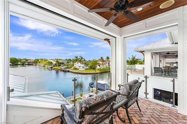 481 21st AVE S, Naples, FL 34102