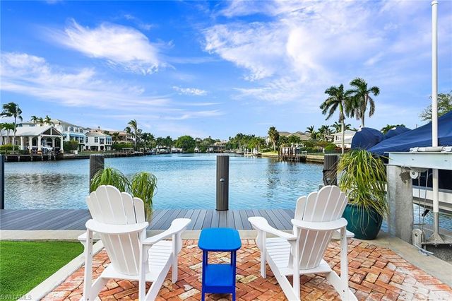 481 21st AVE S, Naples, FL 34102