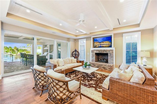 481 21st AVE S, Naples, FL 34102