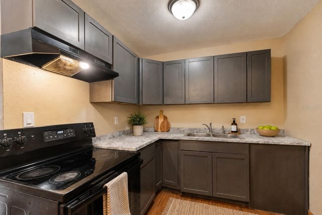 540 COLFAX DRIVE, Daytona Beach, FL 32114