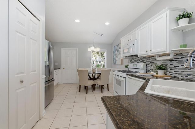 226 STONINGTON WAY, Deland, FL 32724