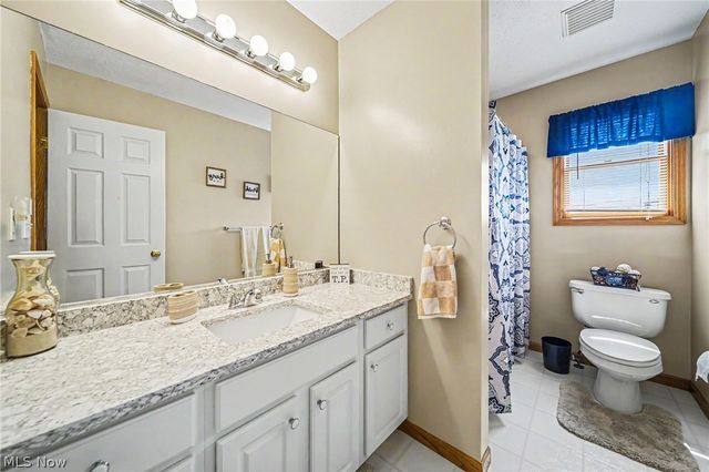 9454 Deer Hollow Drive, Mentor, OH 44060