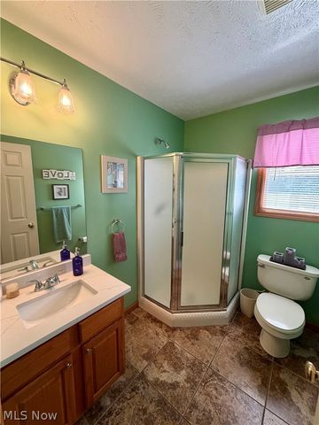 9454 Deer Hollow Drive, Mentor, OH 44060