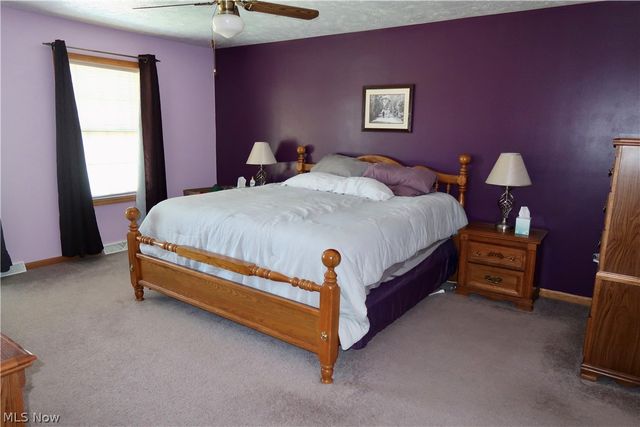 9454 Deer Hollow Drive, Mentor, OH 44060
