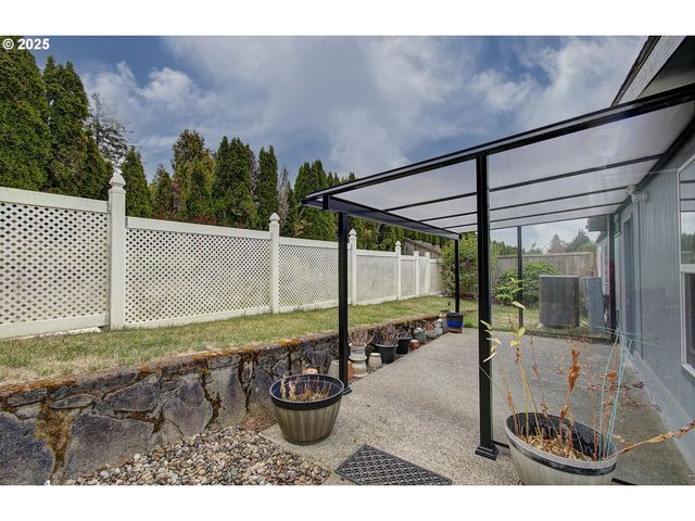 17401 Se 39TH St 46, Vancouver, WA 98683