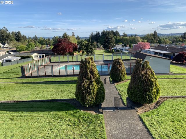 17401 Se 39TH St 46, Vancouver, WA 98683