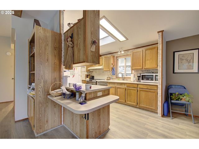 17401 Se 39TH St 46, Vancouver, WA 98683