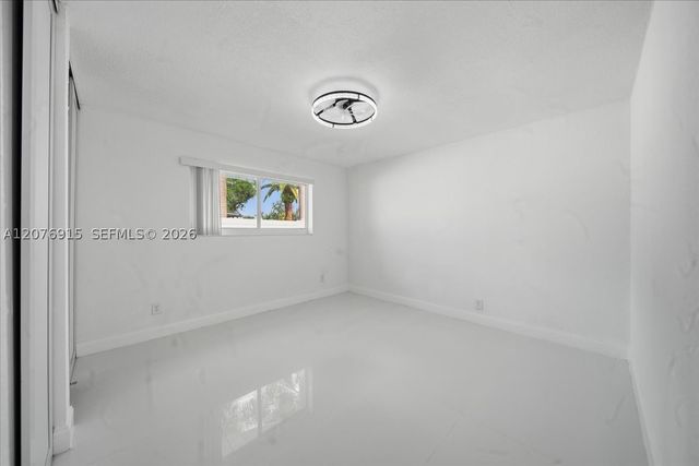 8300 SW 26th Pl, Davie, FL 33328