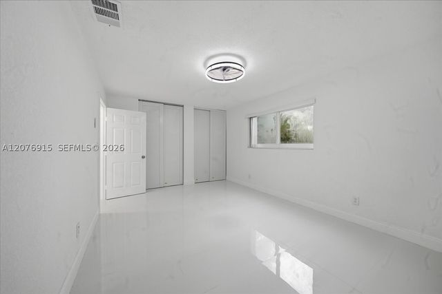 8300 SW 26th Pl, Davie, FL 33328