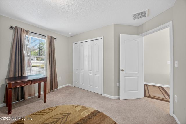 11516 RED KOI Drive, Jacksonville, FL 32226