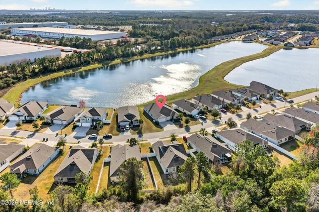 11516 RED KOI Drive, Jacksonville, FL 32226