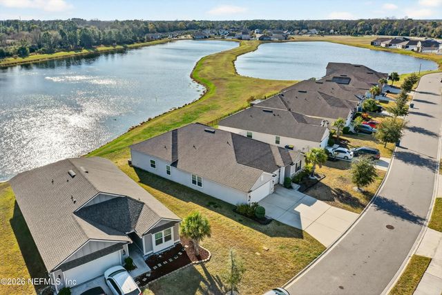 11516 RED KOI Drive, Jacksonville, FL 32226