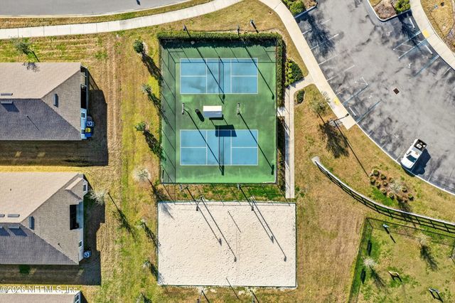 11516 RED KOI Drive, Jacksonville, FL 32226