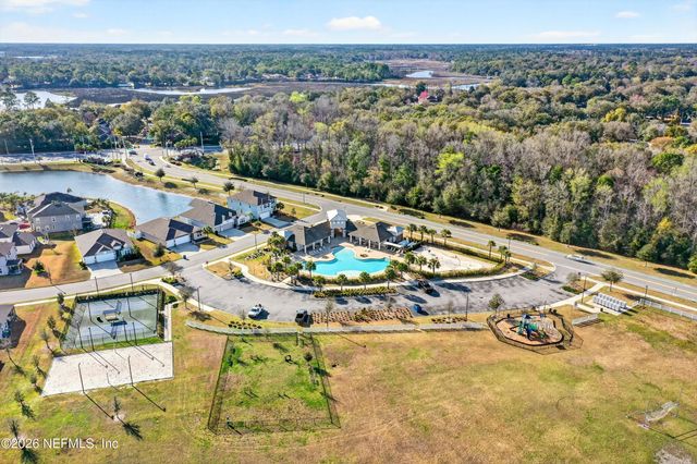 11516 RED KOI Drive, Jacksonville, FL 32226