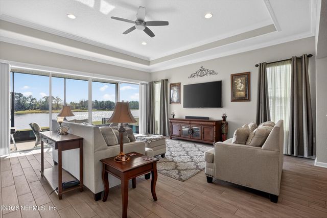 11516 RED KOI Drive, Jacksonville, FL 32226