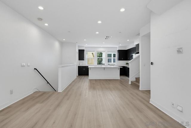 745 Shoreline Rd, Chula Vista, CA 91910