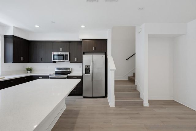 745 Shoreline Rd, Chula Vista, CA 91910