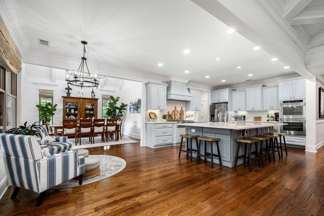 805 Azura Landing, Old Hickory, TN 37138