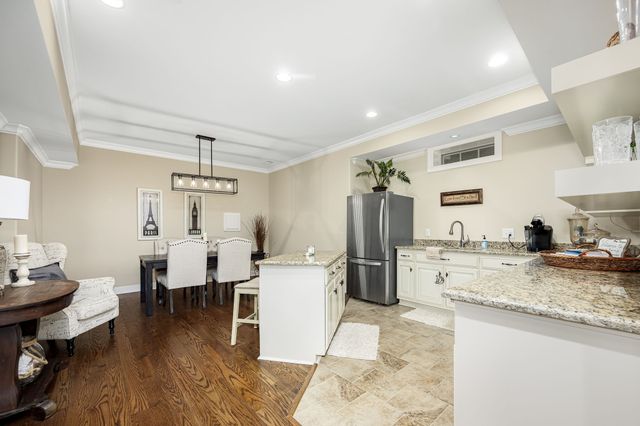 805 Azura Landing, Old Hickory, TN 37138