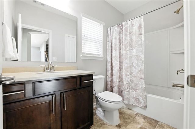 345 Varenna Lane, Sugar Hill, GA 30518