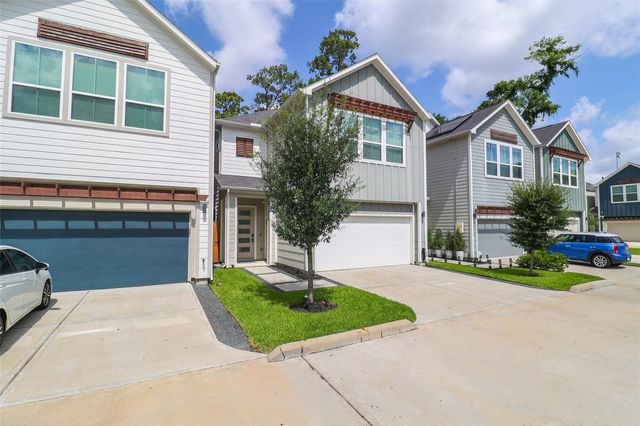 5213 Pinemont Creek Lane, Houston, TX 77018