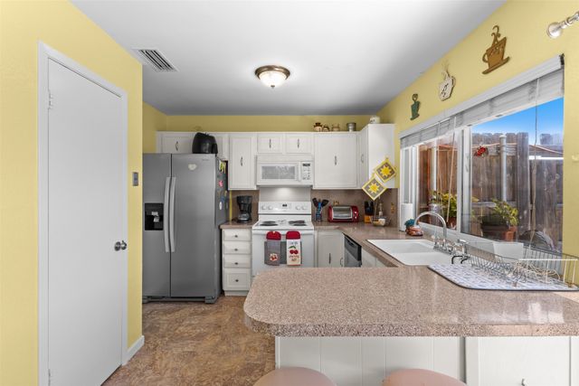 802 Via Balboa, Mesquite, TX 75150