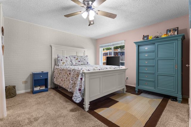 802 Via Balboa, Mesquite, TX 75150