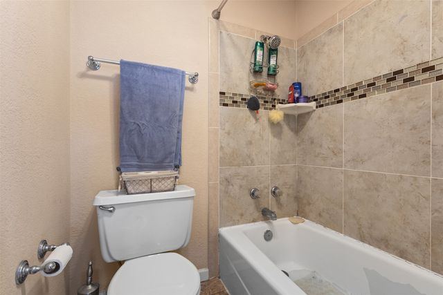 802 Via Balboa, Mesquite, TX 75150