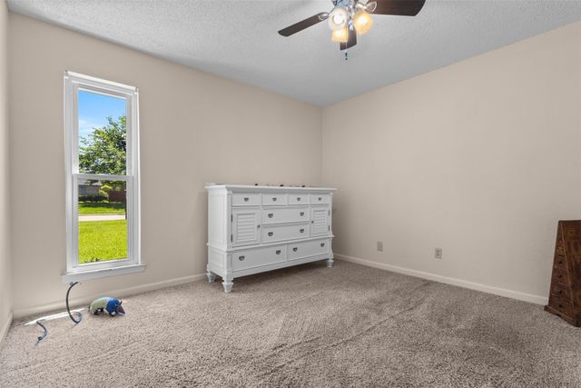 802 Via Balboa, Mesquite, TX 75150