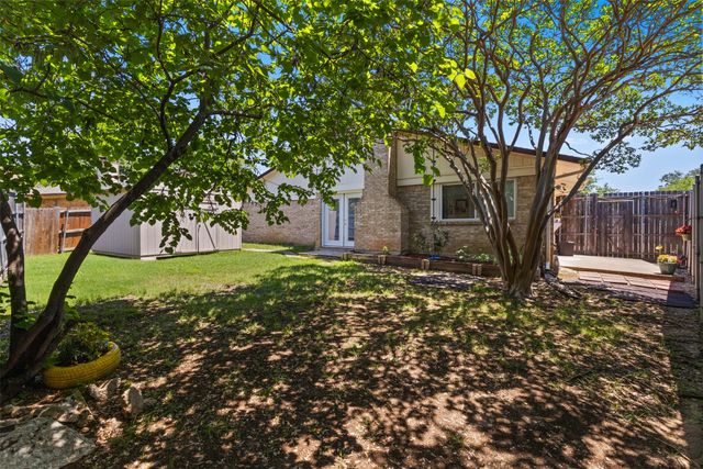 802 Via Balboa, Mesquite, TX 75150