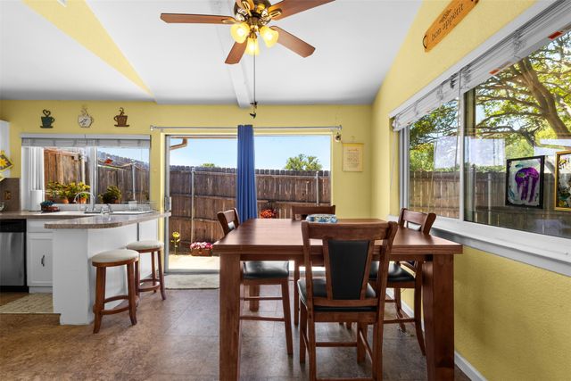 802 Via Balboa, Mesquite, TX 75150