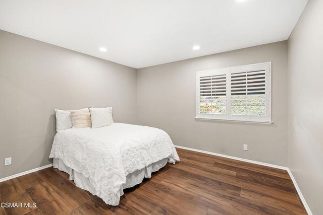 3034 Deer Valley Avenue, Newbury Park, CA 91320