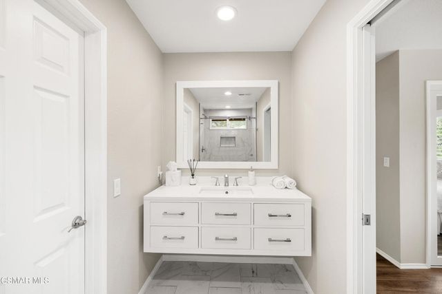 3034 Deer Valley Avenue, Newbury Park, CA 91320