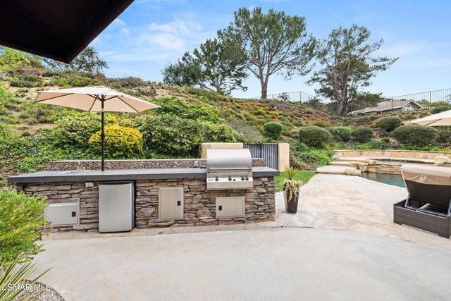3034 Deer Valley Avenue, Newbury Park, CA 91320