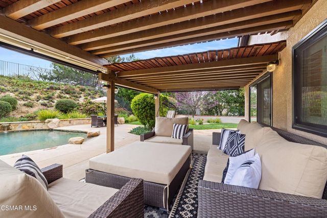 3034 Deer Valley Avenue, Newbury Park, CA 91320