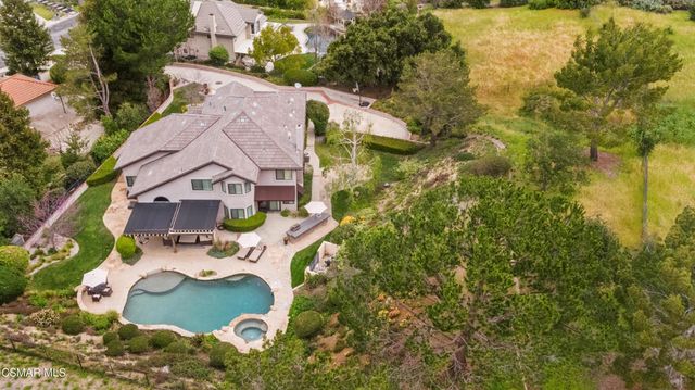 3034 Deer Valley Avenue, Newbury Park, CA 91320