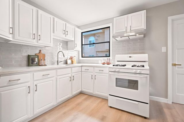 202 Mansfield Drive, South San Francisco, CA 94080