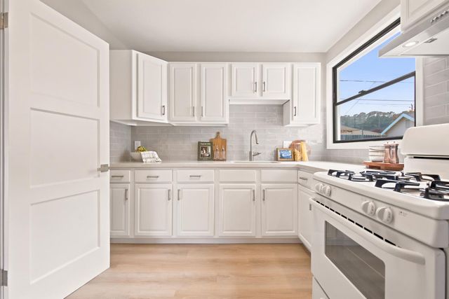 202 Mansfield Drive, South San Francisco, CA 94080