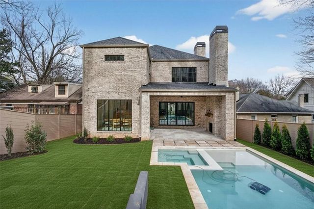 991 Courtenay Drive NE, Atlanta, GA 30306