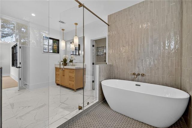 991 Courtenay Drive NE, Atlanta, GA 30306