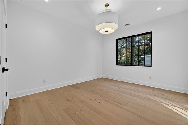 991 Courtenay Drive NE, Atlanta, GA 30306